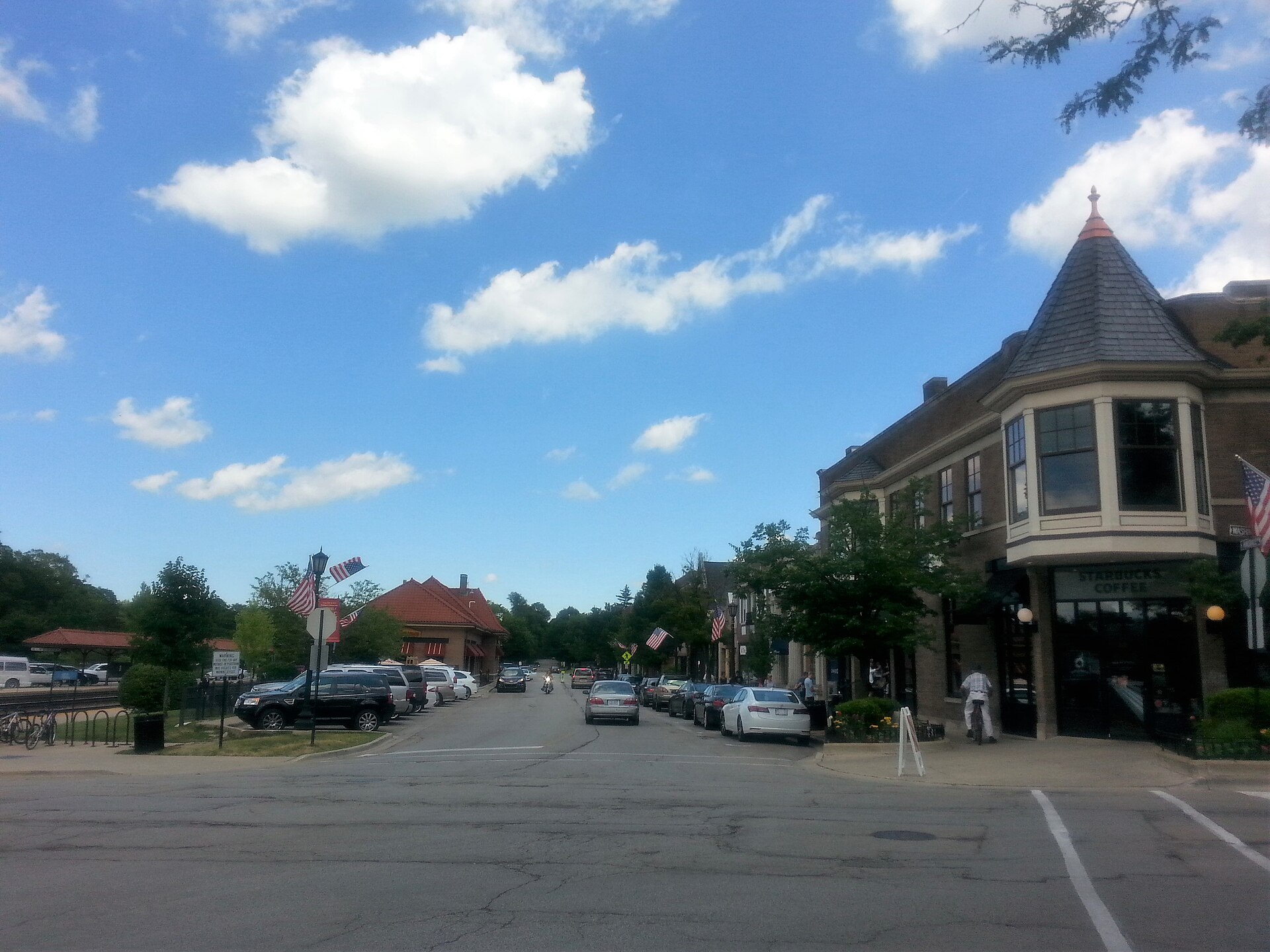 Downtown Hinsdale — local context photo for Hinsdale, IL